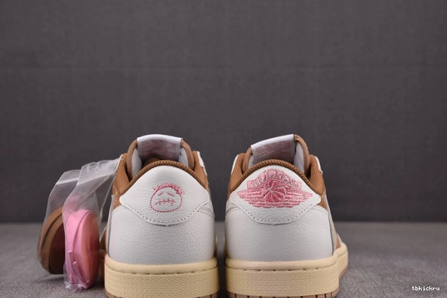 Rep TBkick DM7866-106 Low Travis Scott 1 AJ OG SP x 0824
